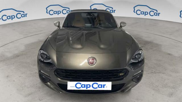 Fiat 124 Spider image 2