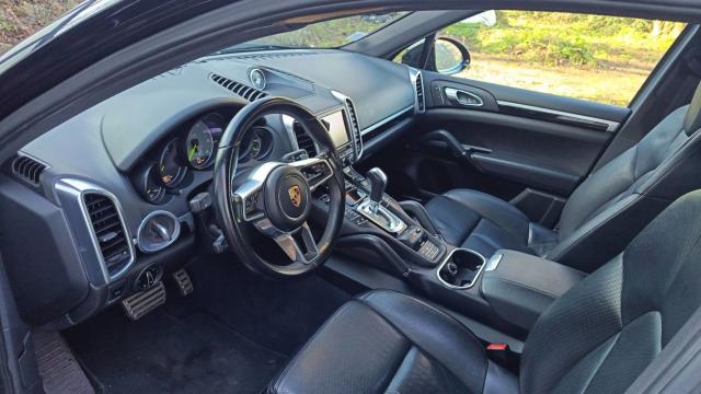 Porsche Cayenne image 9