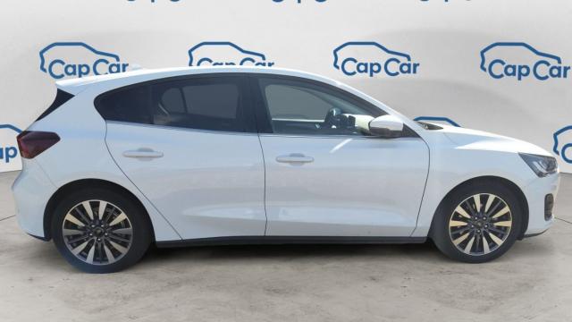 Ford Focus image 6