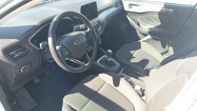 Ford Focus image 4