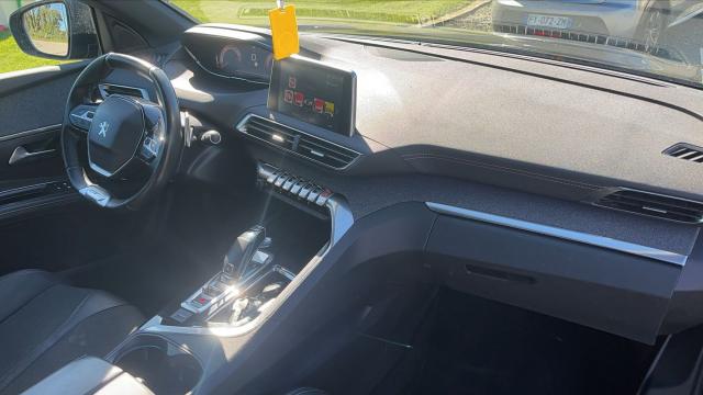 Peugeot 5008 image 4