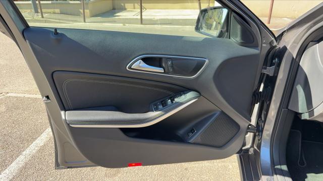 Mercedes Benz Classe Gla image 2