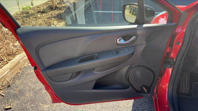 Renault Clio image 3
