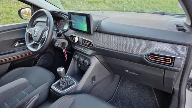 Dacia Sandero image 6