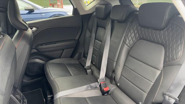 Renault Captur image 8