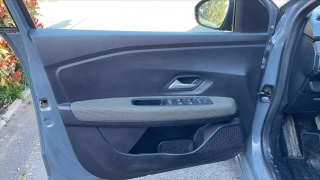 Dacia Sandero image 3