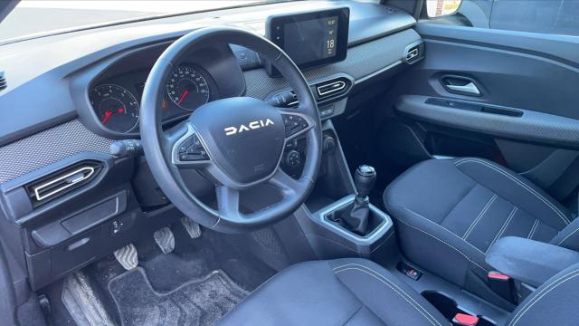 Dacia Sandero image 7