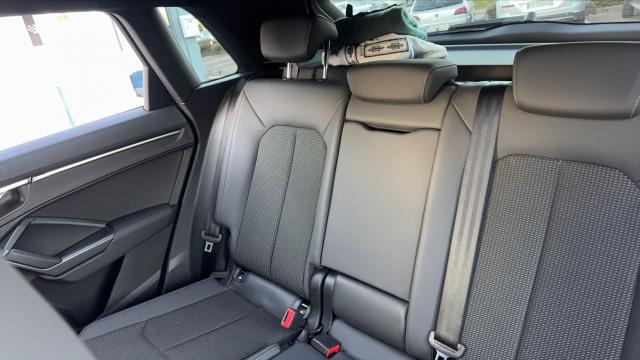 Audi Q3 image 2