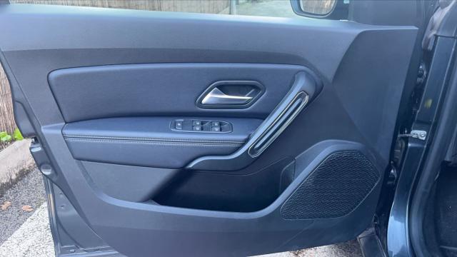 Dacia Duster image 5