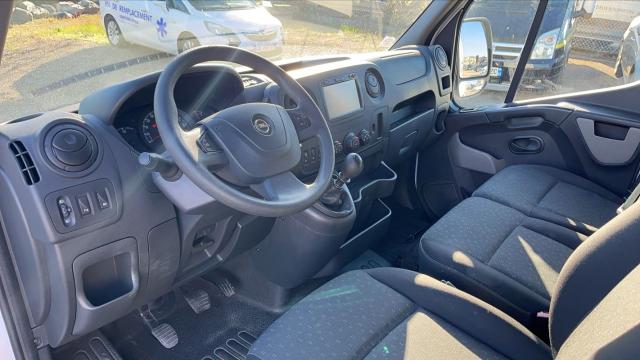Opel Movano image 8