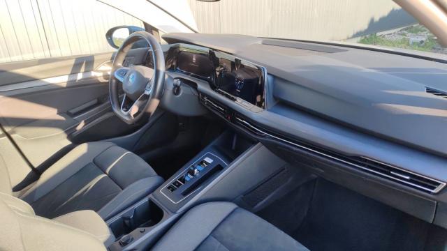 Volkswagen Golf image 9
