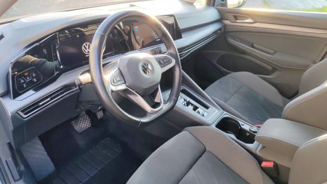 Volkswagen Golf image 8
