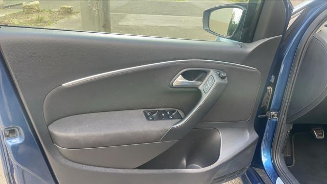 Volkswagen Polo image 6