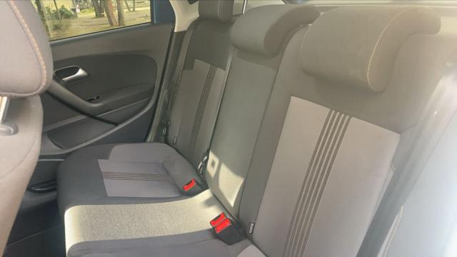 Volkswagen Polo image 9