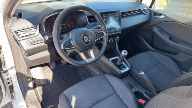 Renault Clio image 6