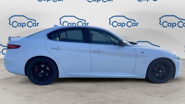 Alfa Romeo Giulia image 9