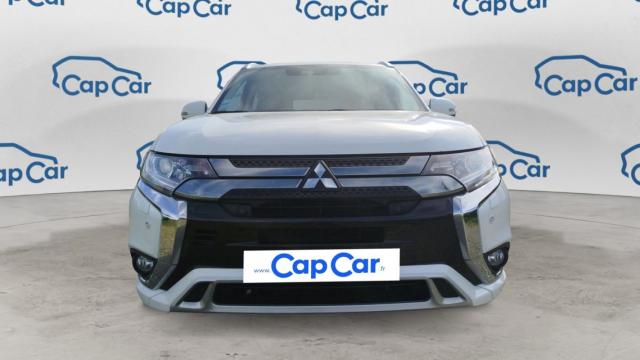 Mitsubishi Outlander image 3