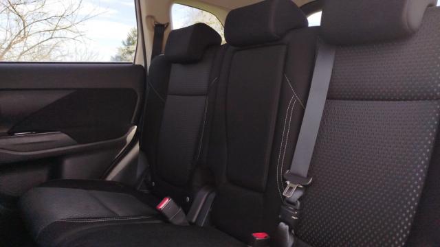 Mitsubishi Outlander image 5