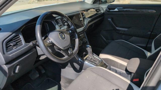 Volkswagen T-Roc image 9