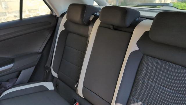 Volkswagen T-Roc image 1