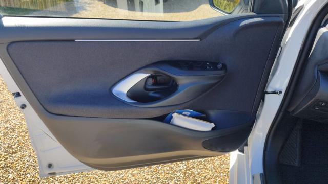 Toyota Yaris image 6