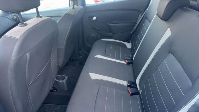 Dacia Sandero image 2