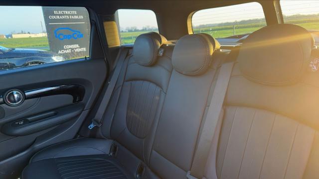 Mini Clubman image 6