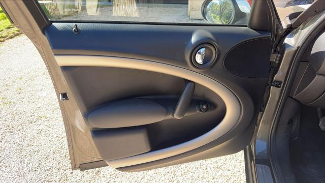 Mini Countryman image 4