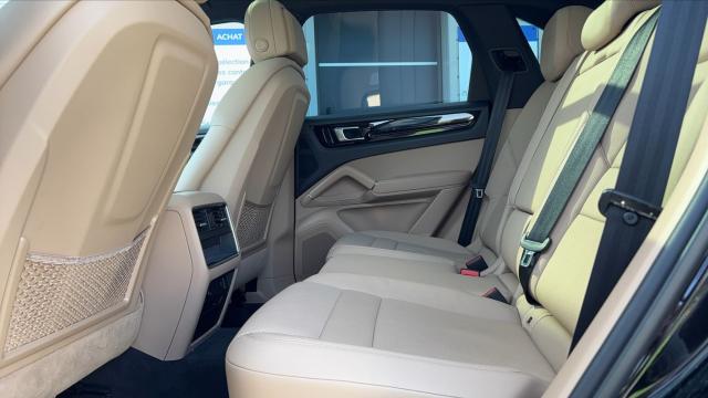 Porsche Cayenne image 7