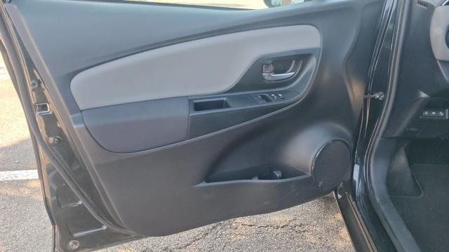 Toyota Yaris image 9
