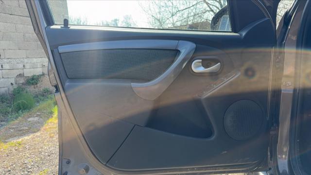 Dacia Duster image 7