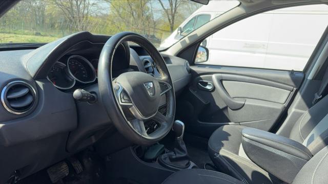 Dacia Duster image 2