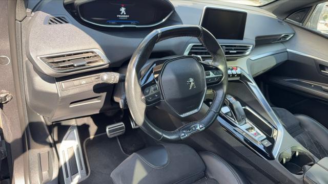 Peugeot 3008 image 3