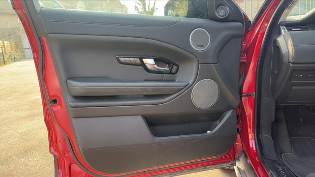 Land Rover Range Rover Evoque image 1