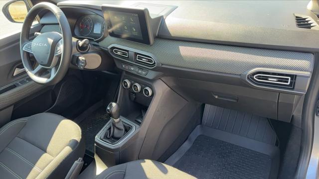 Dacia Sandero image 3