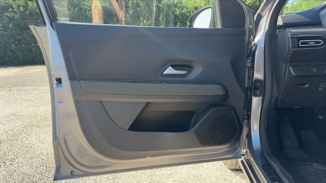 Dacia Sandero image 8