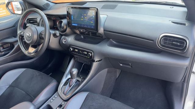 Toyota Yaris image 5