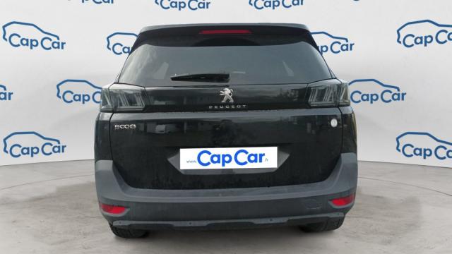 Peugeot 5008 image 1