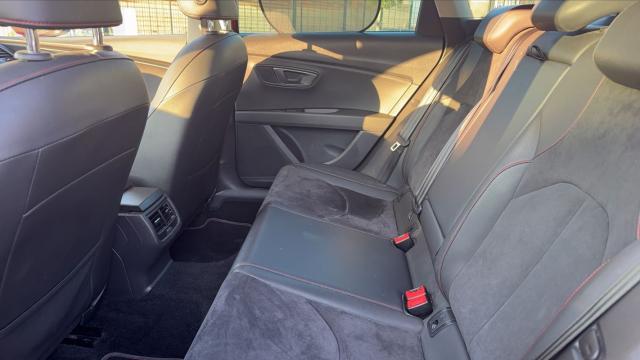 Seat Leon image 3