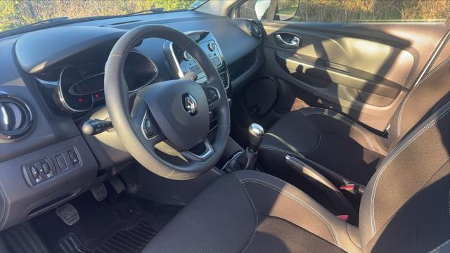 Renault Clio image 2