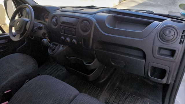 Renault Master image 1