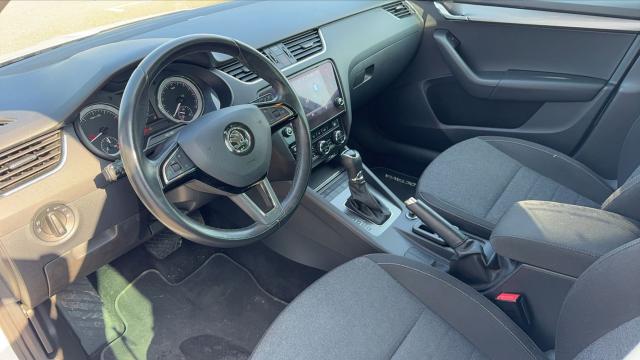 Skoda Octavia image 4