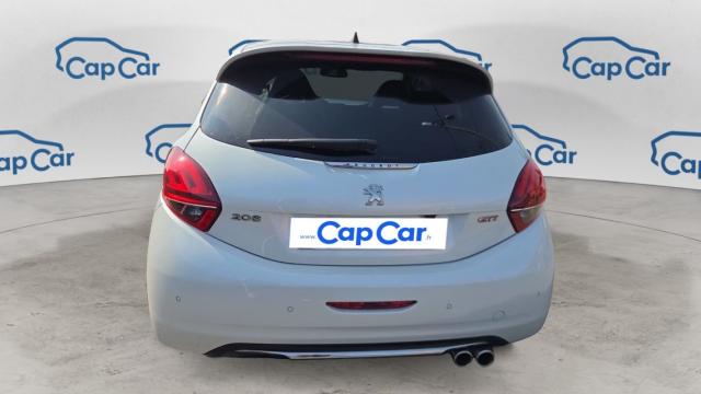 Peugeot 208 image 5