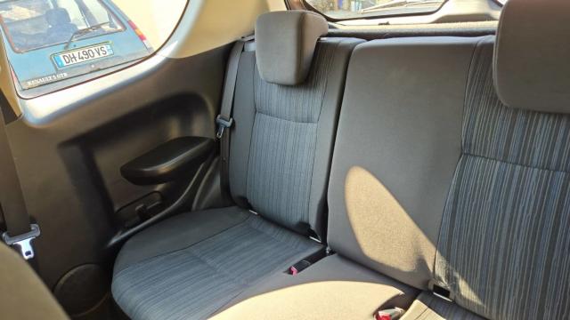 Suzuki Swift image 1