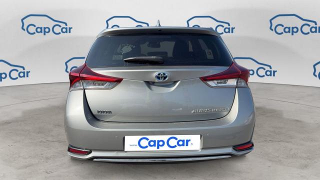 Toyota Auris image 5