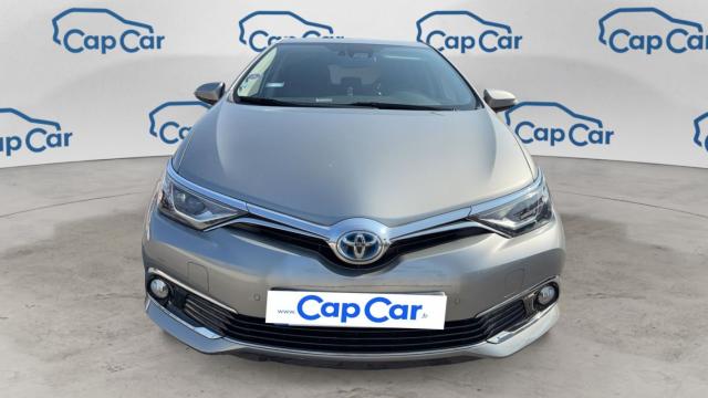 Toyota Auris image 6