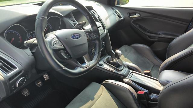Ford Focus image 6