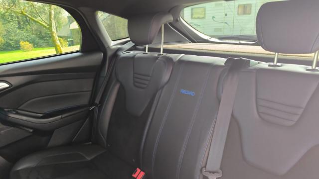 Ford Focus image 5