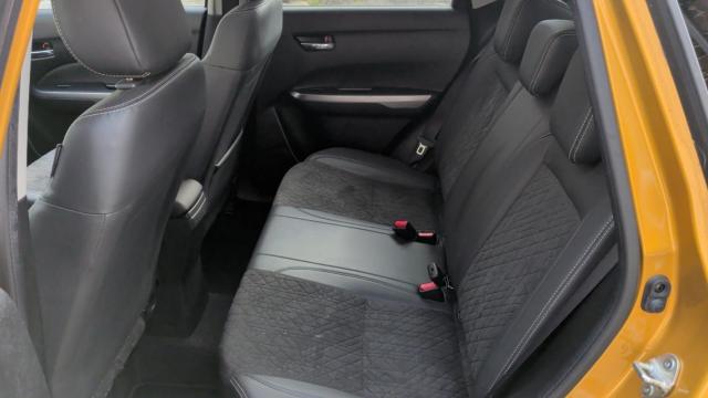 Suzuki Vitara image 6