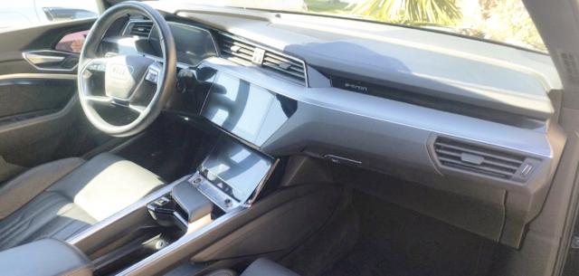 Audi E-Tron image 1